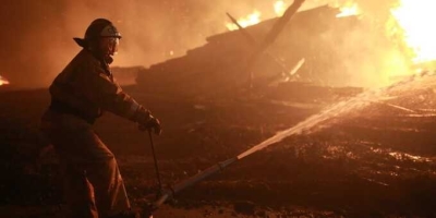 В Воронеже произошел масштабный пожар на машиностроительном заводе "ЭЛМАШ"