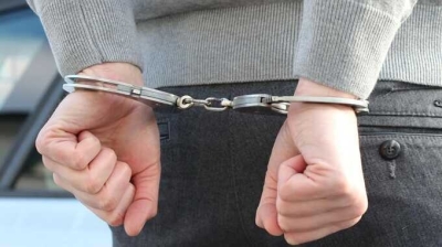 Заместителя главы миграционной службы арестовали в Омской области